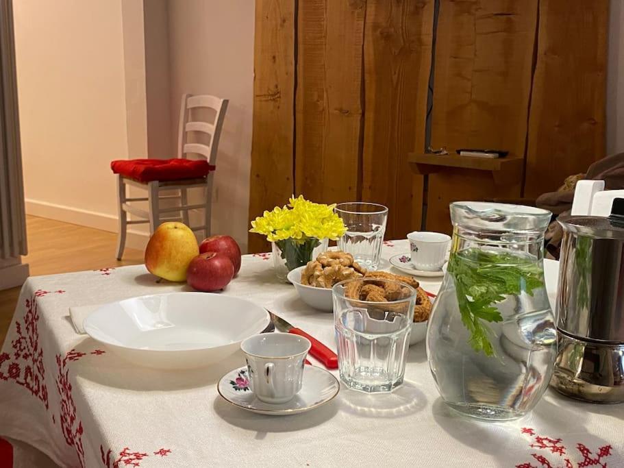 פירנצה San Lorenzo Apartment In Red מראה חיצוני תמונה